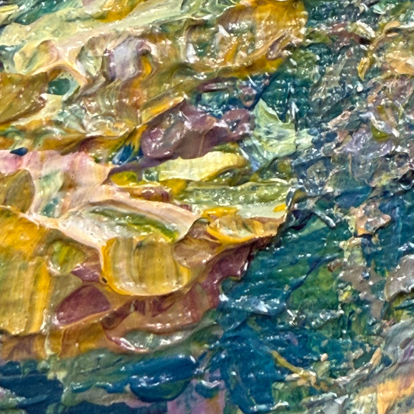 Lost lake. Art, decor