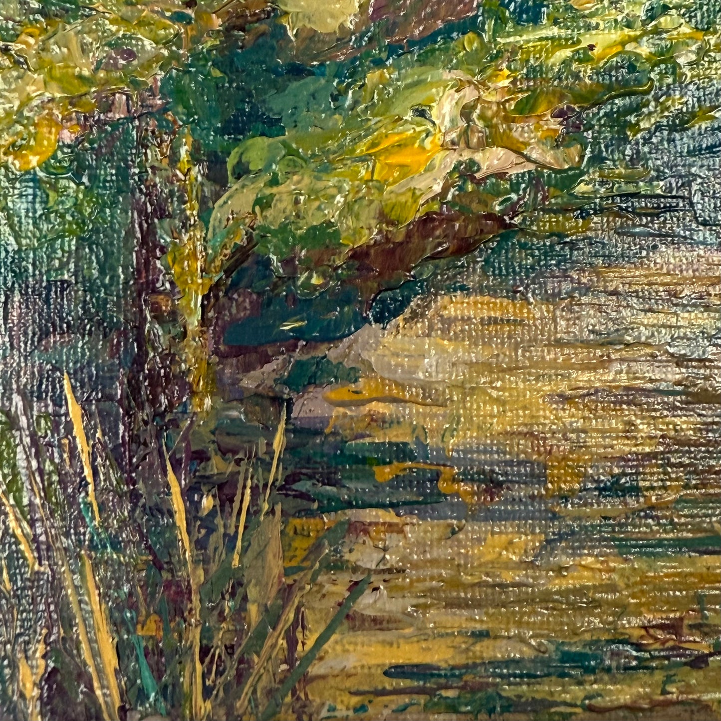 Lost lake. Art, decor