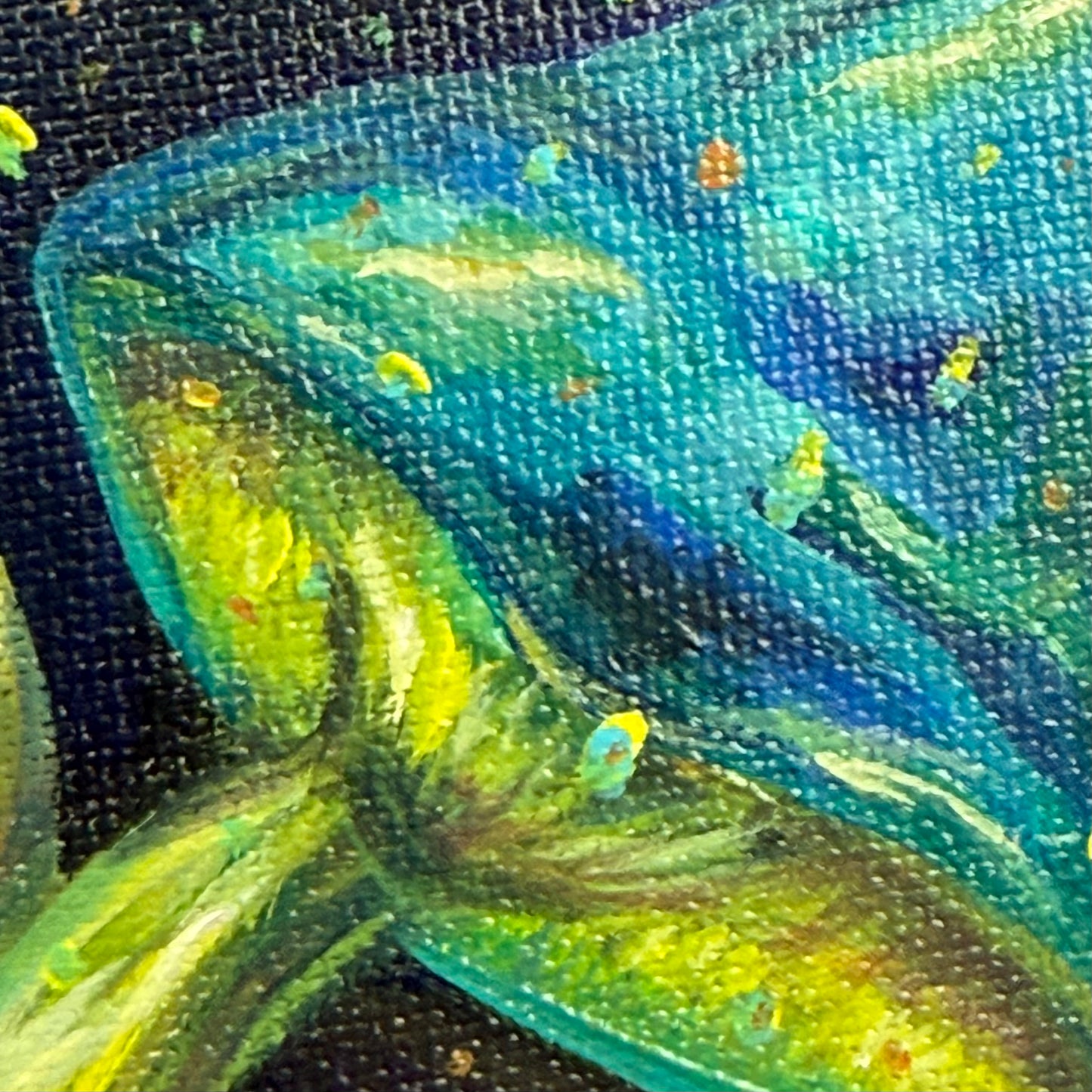 Glowing mushrooms dust