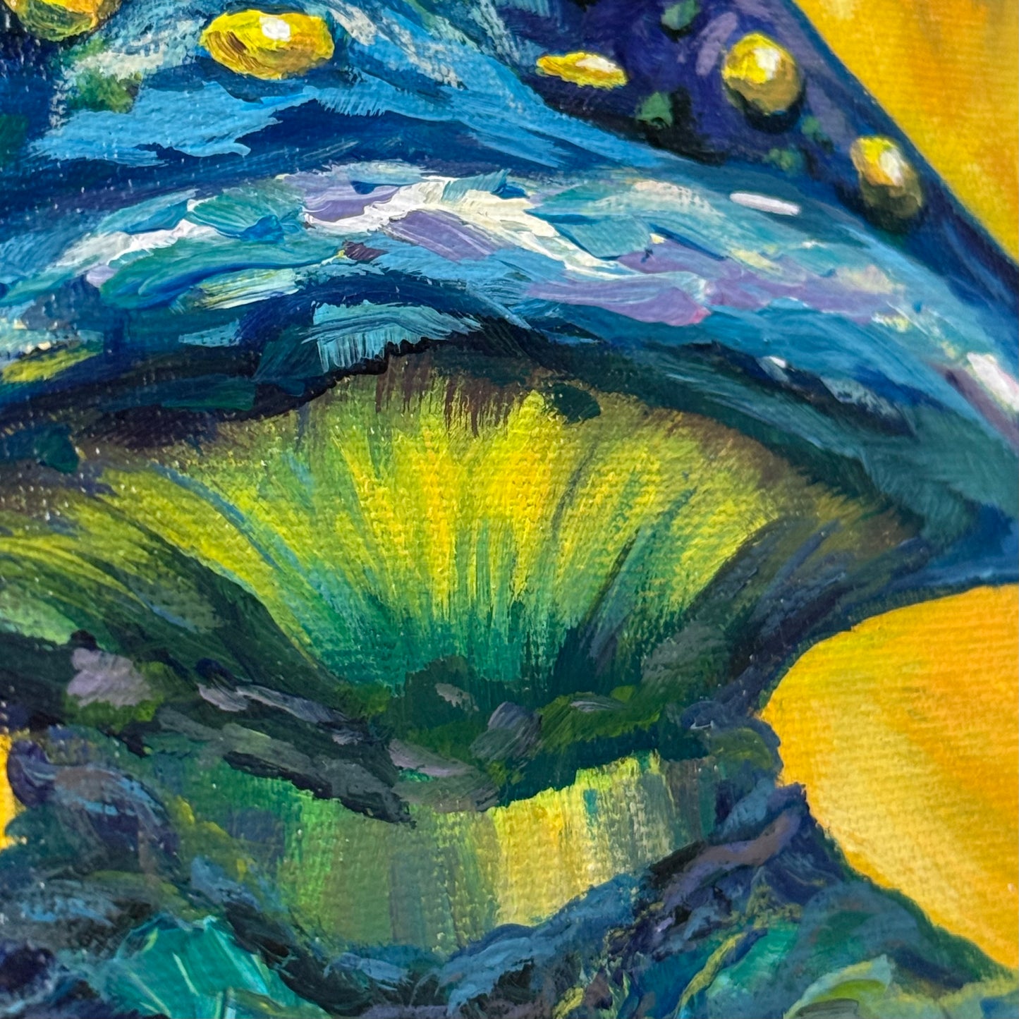 High-headed mushroom. Blue