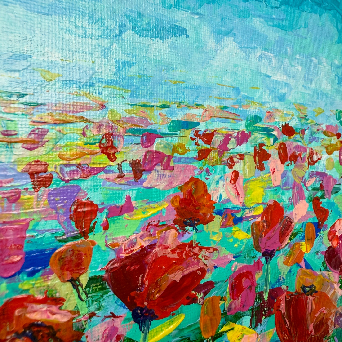 Flower wave. Poppies